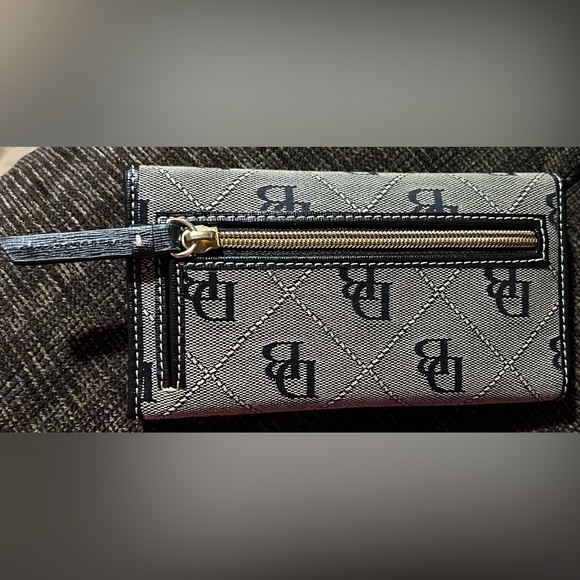 Dooney Bourke Check Book Wallet - Picture 2 of 6